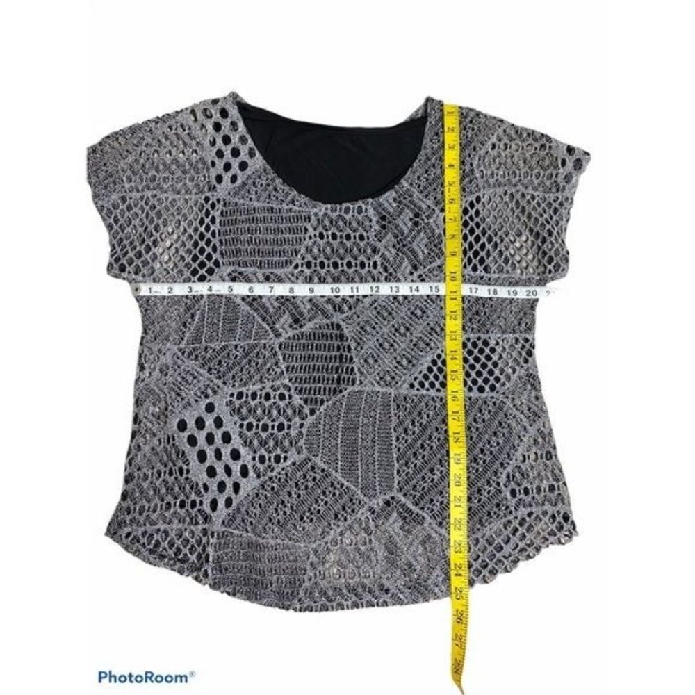 Maria Gabrielle Lace Lined Top - Picture 2 of 5